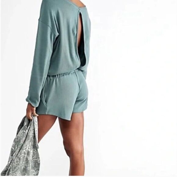 Free People Beach Captain Romper Small Knit Sage Green Open Back Keyhole NEW - Picture 1 of 9